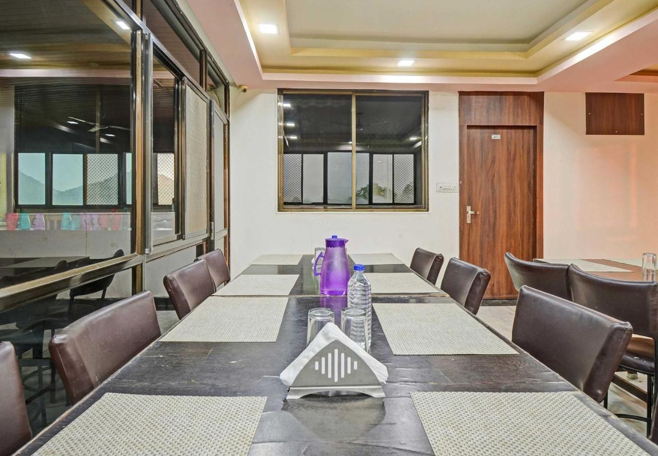 Hotel Collection O The Sunrise Udaipur Exterior foto